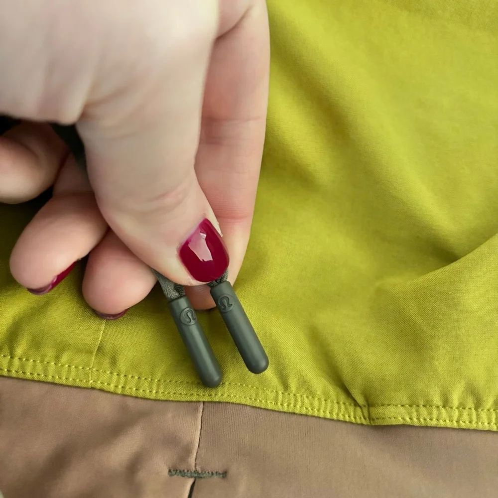 Lululemon T.H.E. Short 9